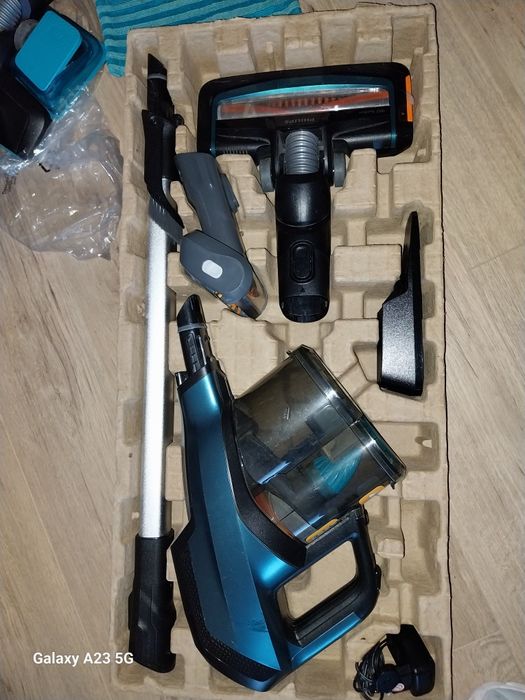 Ръчна прахосмухачка