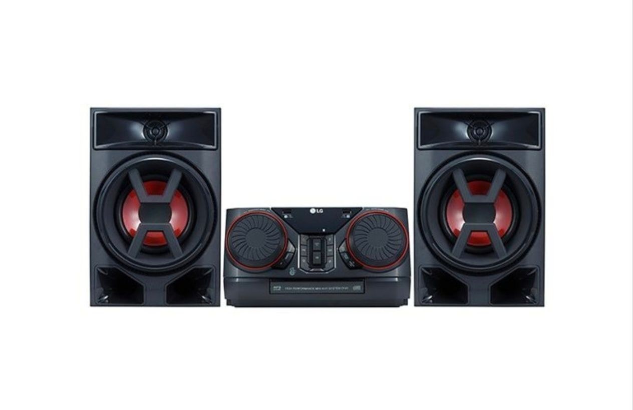 LG XBOOM muzikalniy sentr