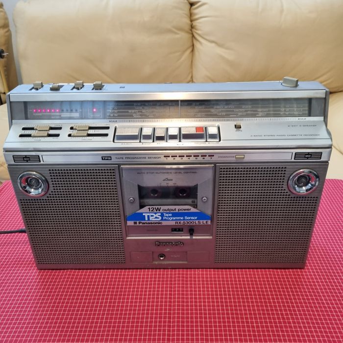 Muzica la Panasonic RX 5300 LS