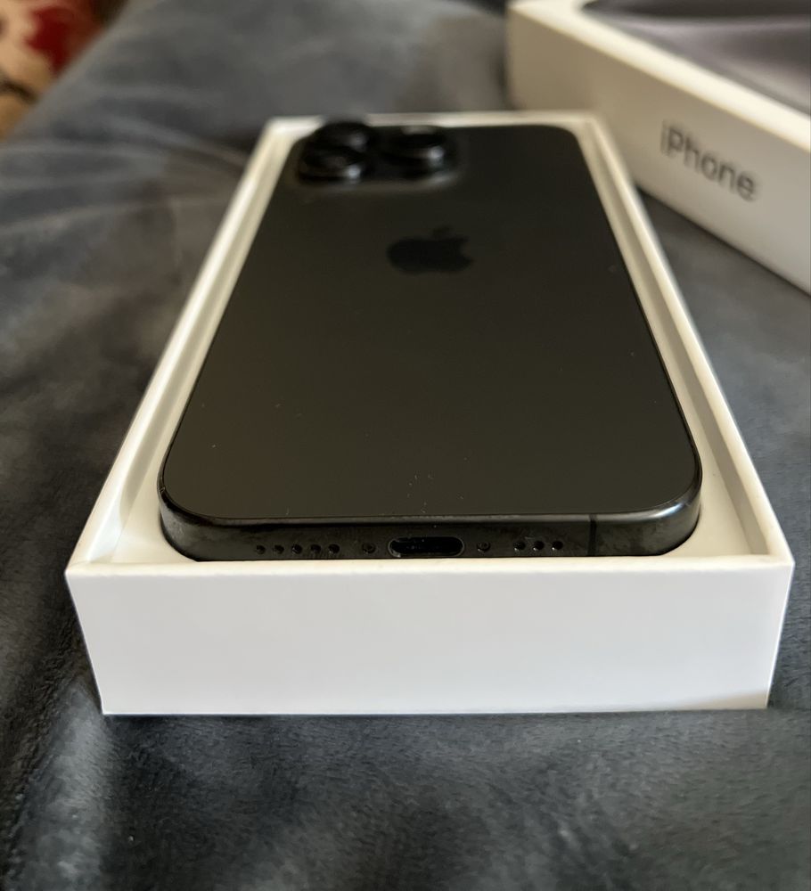 Iphone 15 PRO 128GB Като Нов!