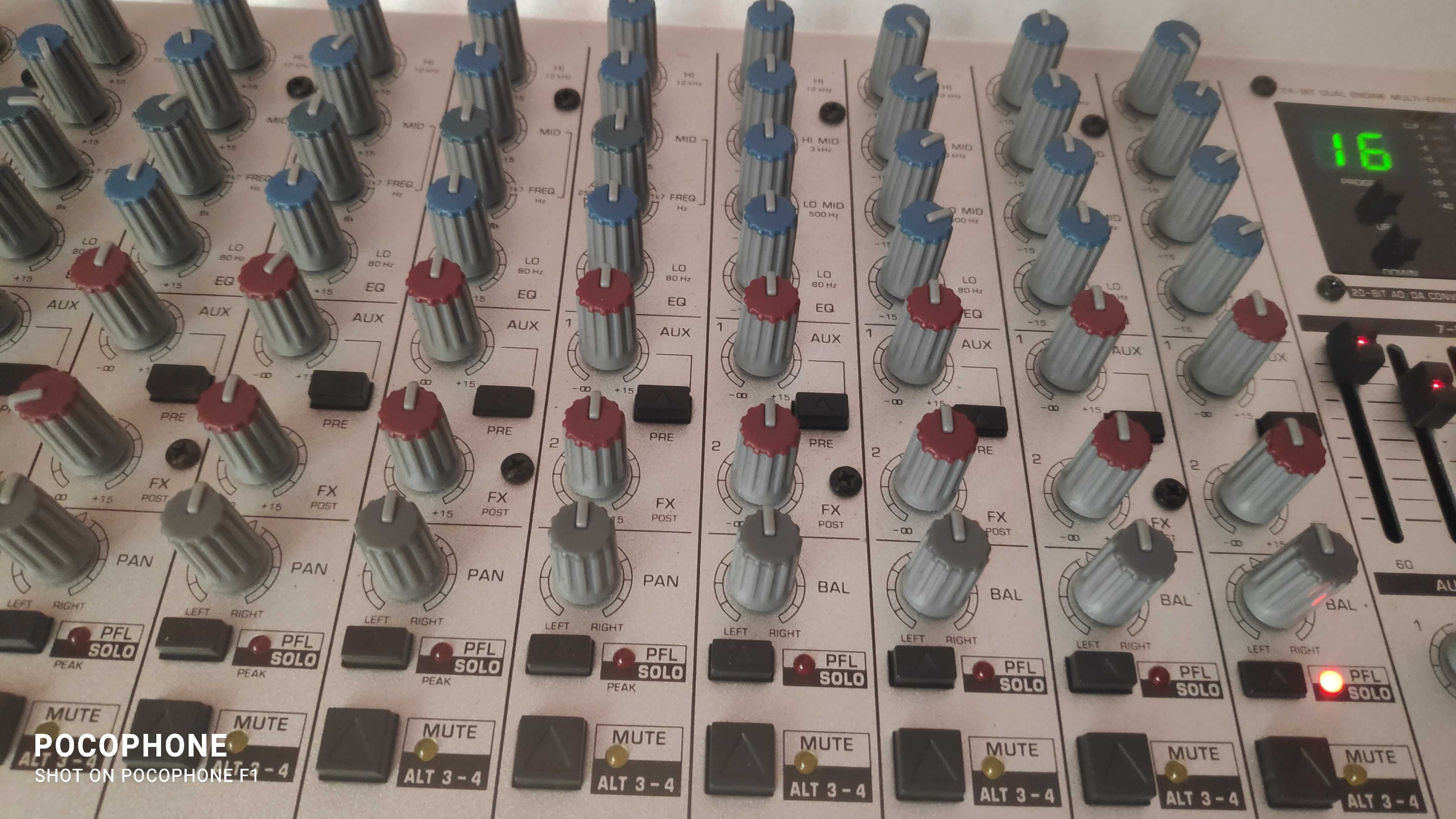 Mixer Behringer Eurorack MX1804X