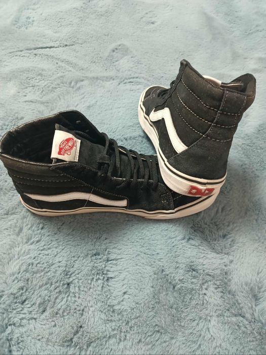 Ghete Vans piele întoarsă