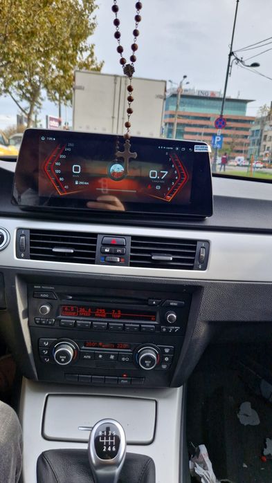Navigatie Android Carplay BMW e90 seria 3 Waze YouTube GPS