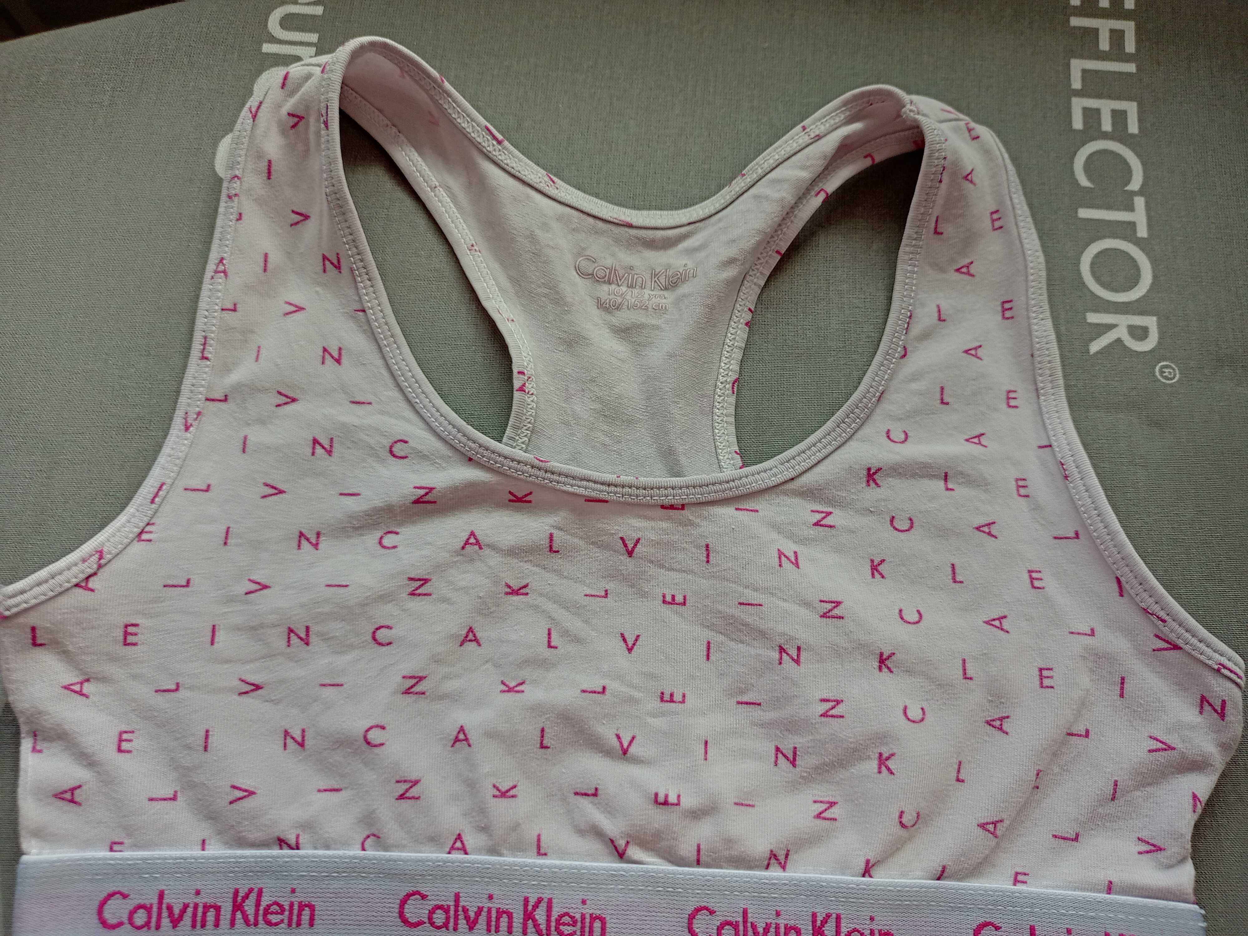 Calvin Klein, Бюстиета  10*12години