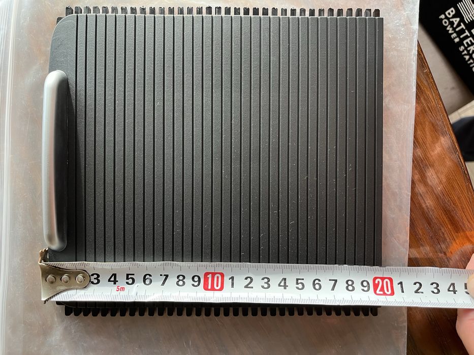 централна поставка с капак и дръжка за Мерцедес