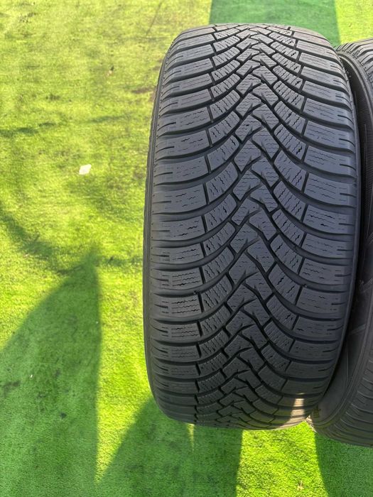 Anvelope Iarna 225/50/18 Falken