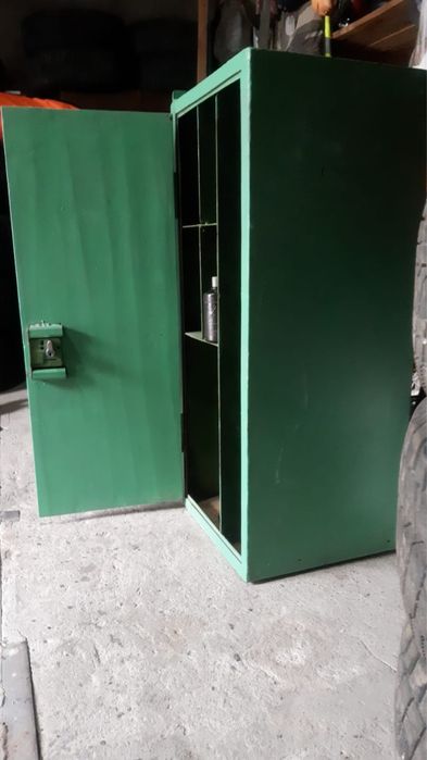 Толщина более 3мм