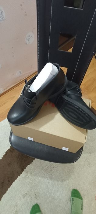 Ghete Camper , mărimea 43, piele naturala