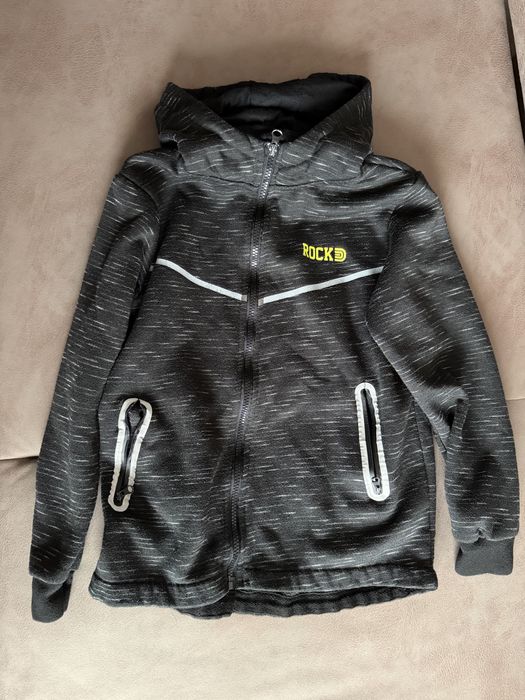 Анцунг за момче, 8-9 години