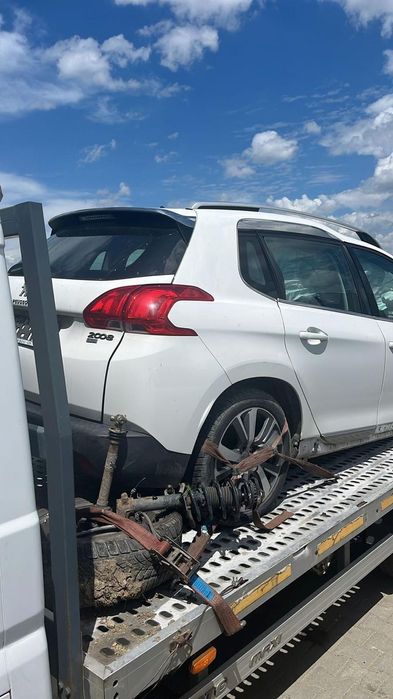 Dezmembram Peugeot 2008 1.6 diesel din 2015