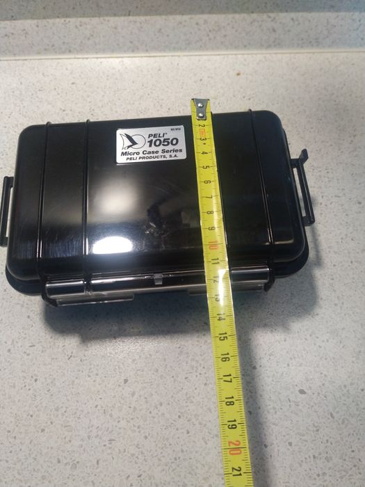 Cutie  siguranta Peli 1050