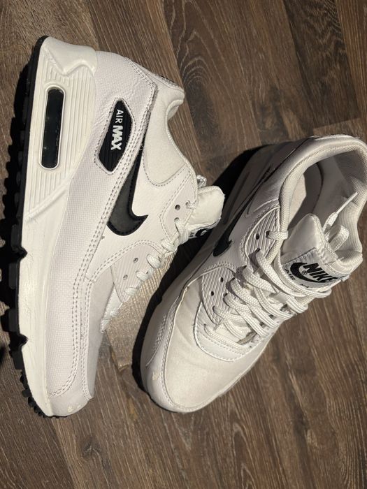 Маратонки найк и ню баланс