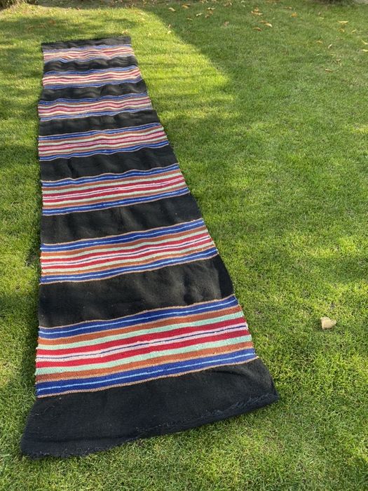 Ръчно тъкана черга.