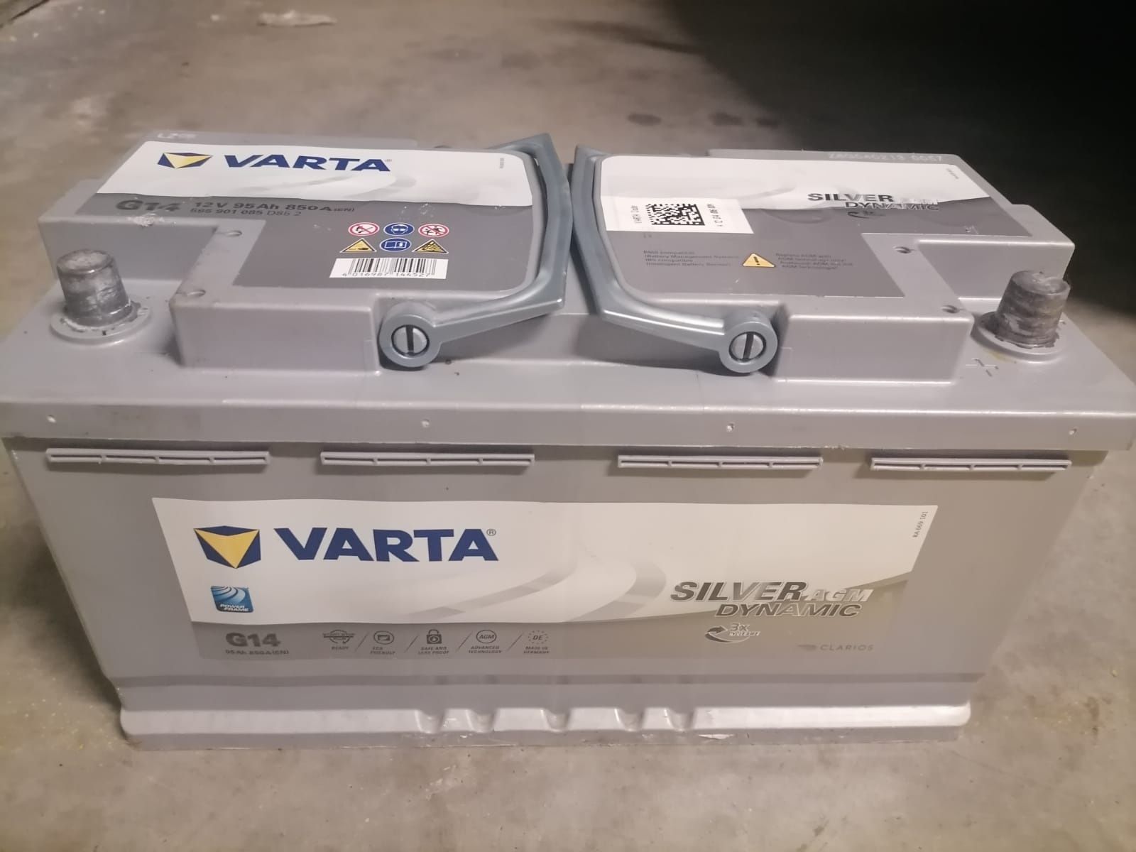 Baterie auto Varta Silver 95 amperi Agm cu Start stop import Germania