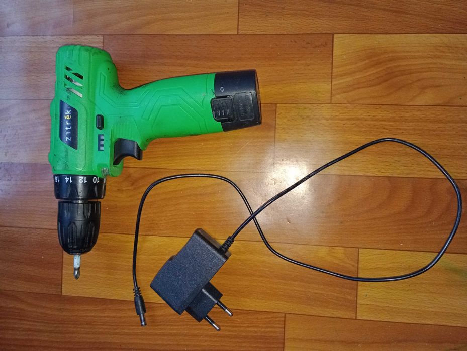 Мощный шуруповёрт продам