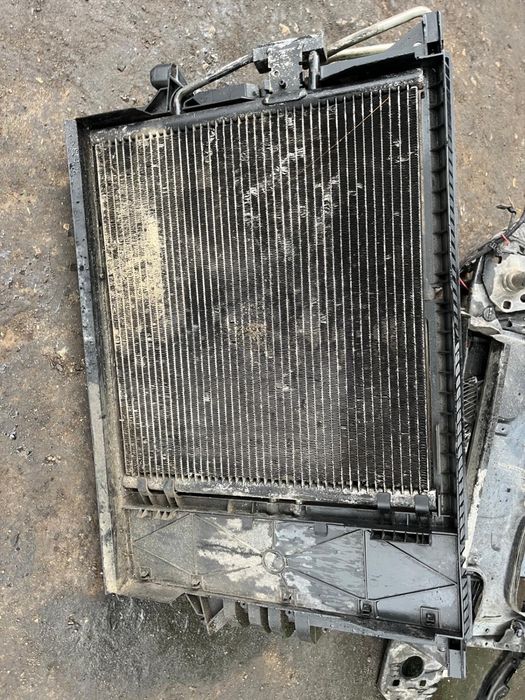 Bmw e39 2.5i 170ks очиларка радиатори перки мотор M52