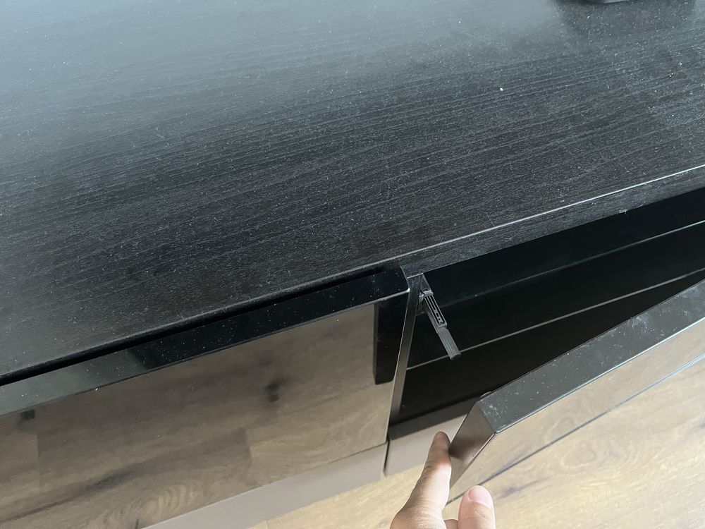 Шкафове Ikea besta