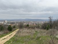 Парцел до хотел Зорница