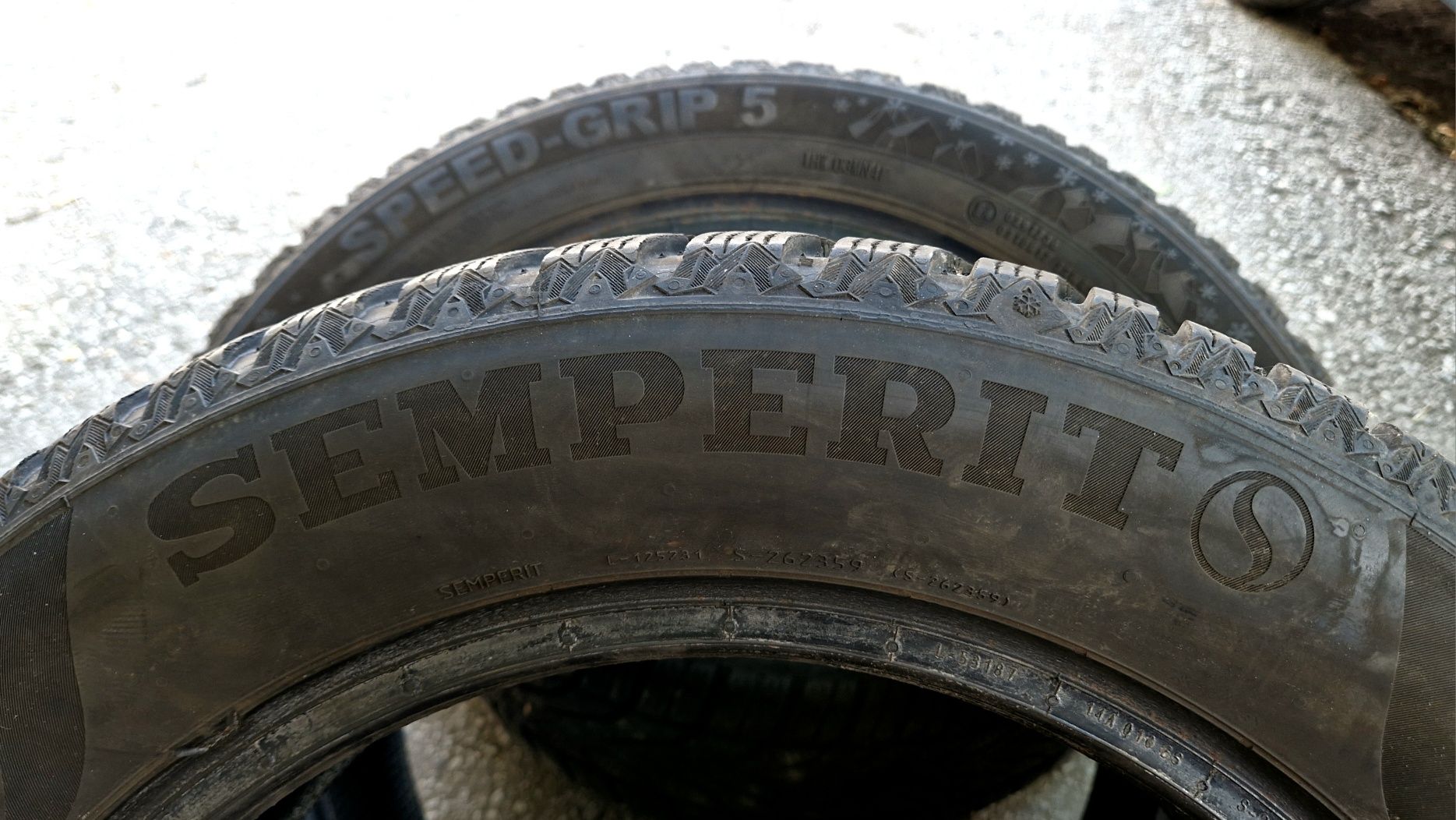 7,5мм 205/55/16 зимни гуми Semperit Speed-Grip 5