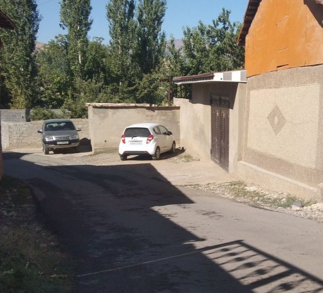 Продаётся участок 14.6 соток в Чарваке хорошое инвестиция в будущее