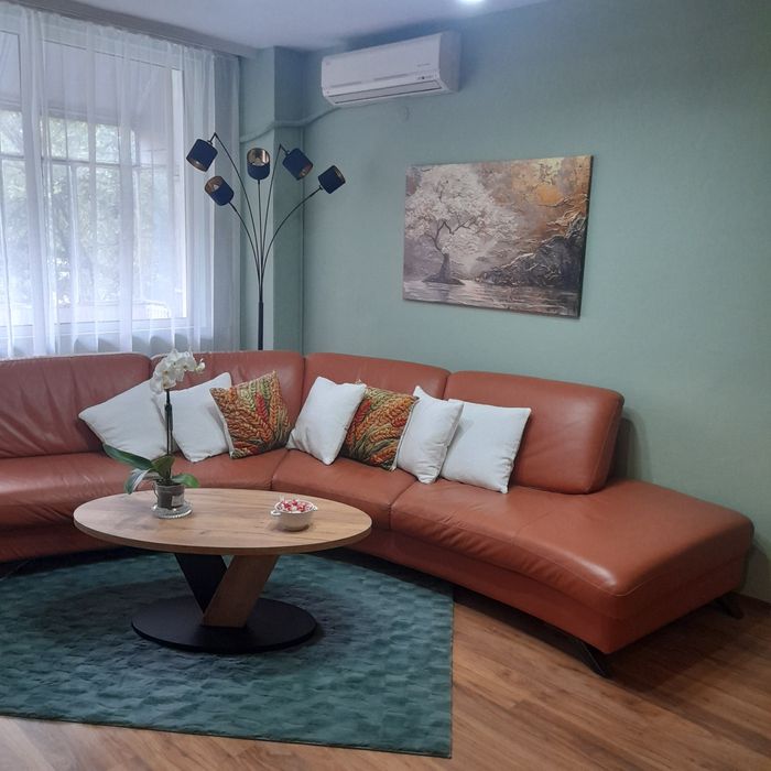 Тристаен апартамент в гр. Стара Загора  централна градска част