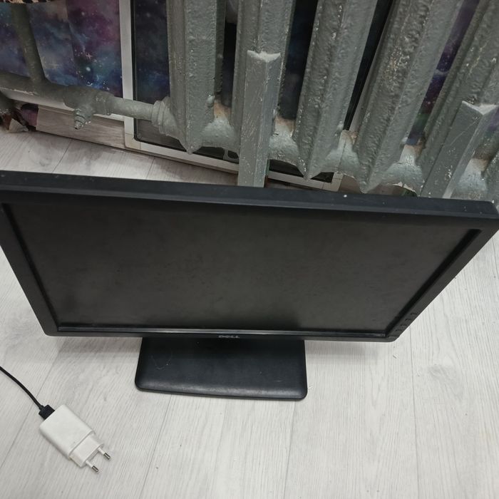 Монитор продам  монитор