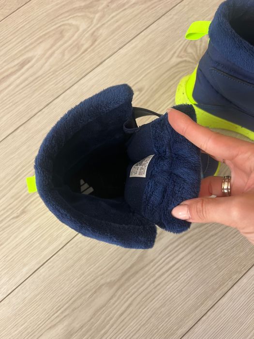 Зимни ботуши Adidas