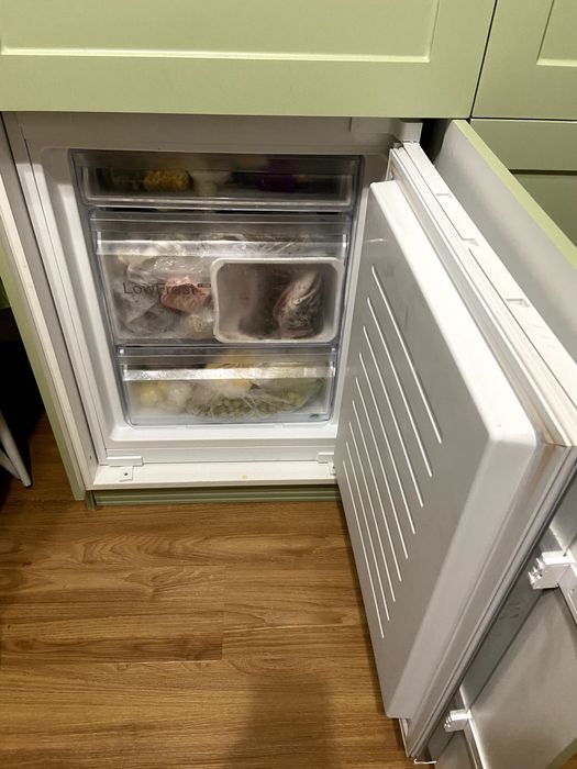 Встраиваемый холодильник Bosch