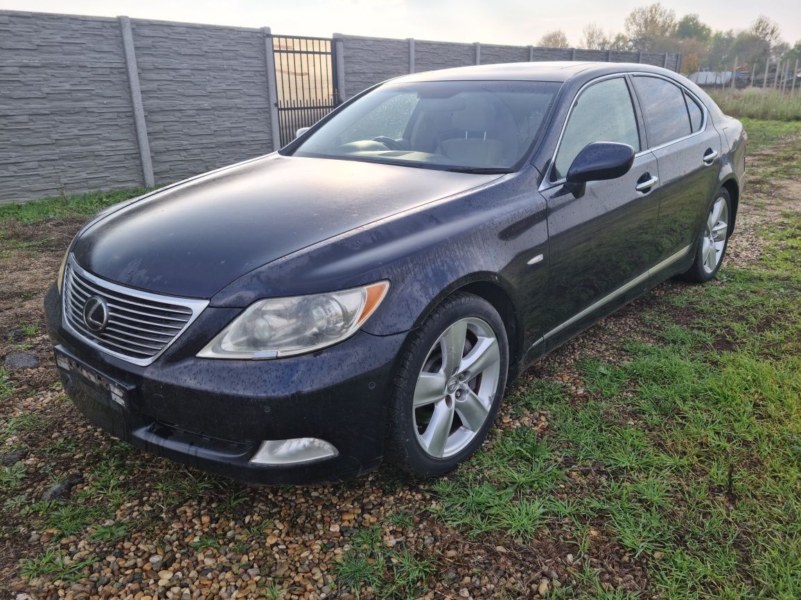 Dezmembrez Lexus Ls460 v8 2007