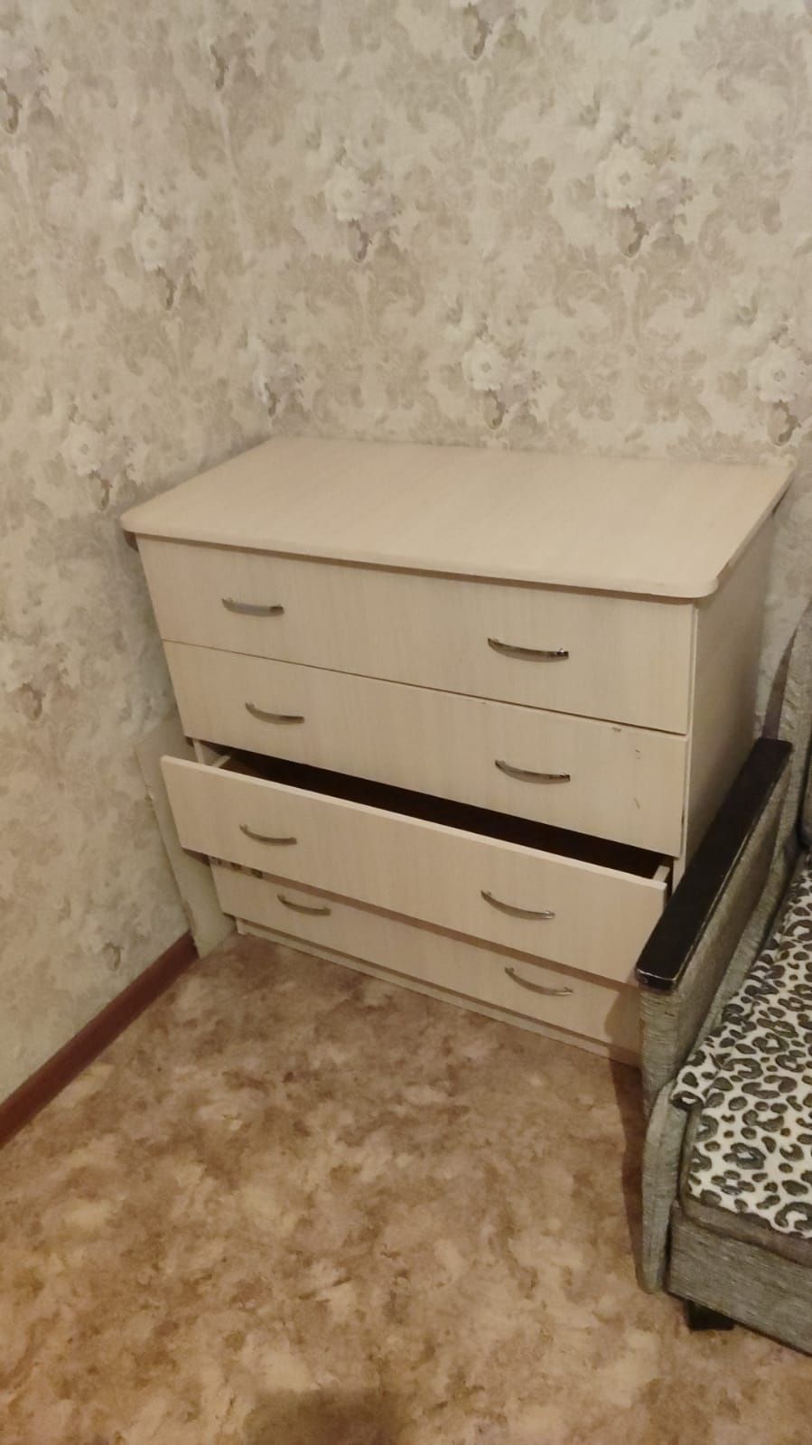 Продам комод б/у