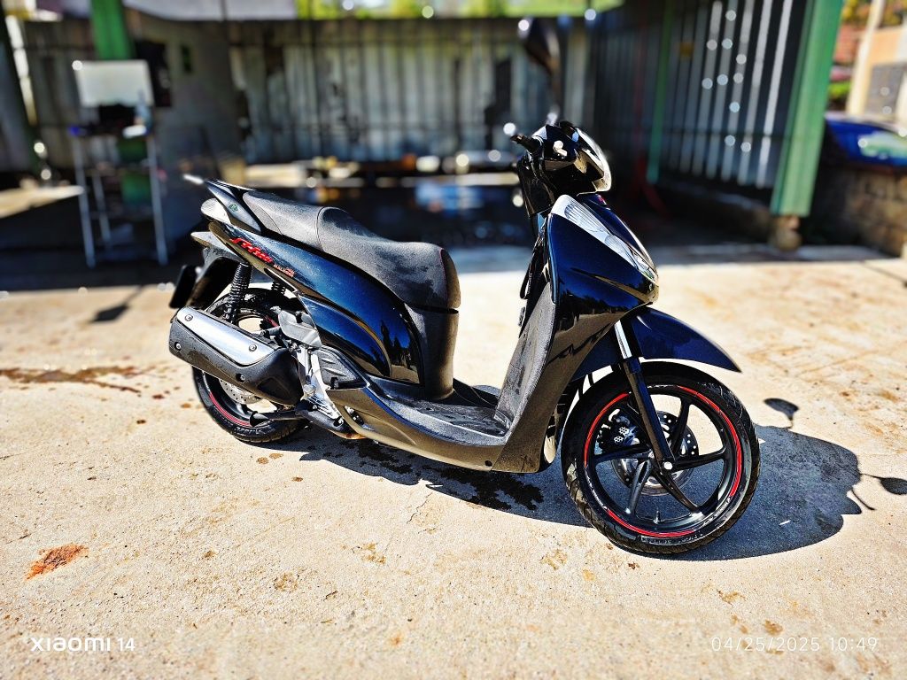 Honda SH300 2011г.