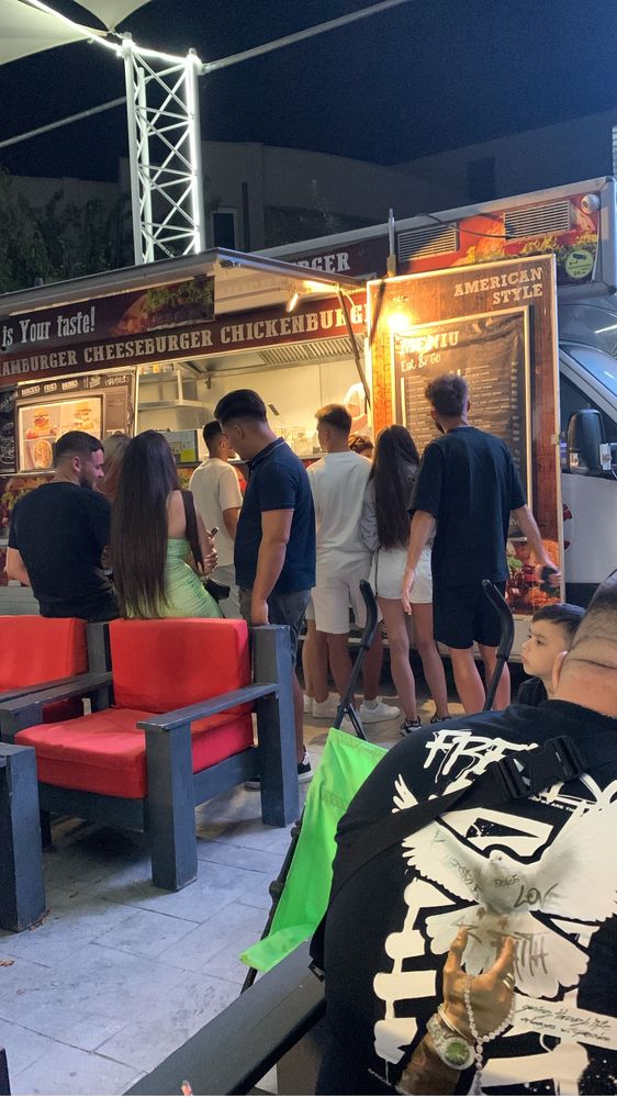 Costinesti Loc pentru rulota fast-food