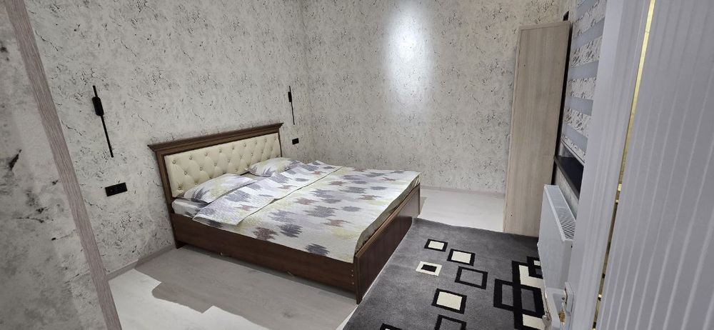 Oqtosh dacha, Quyoshga yaqin, Faqat oila qoʻyiladi.