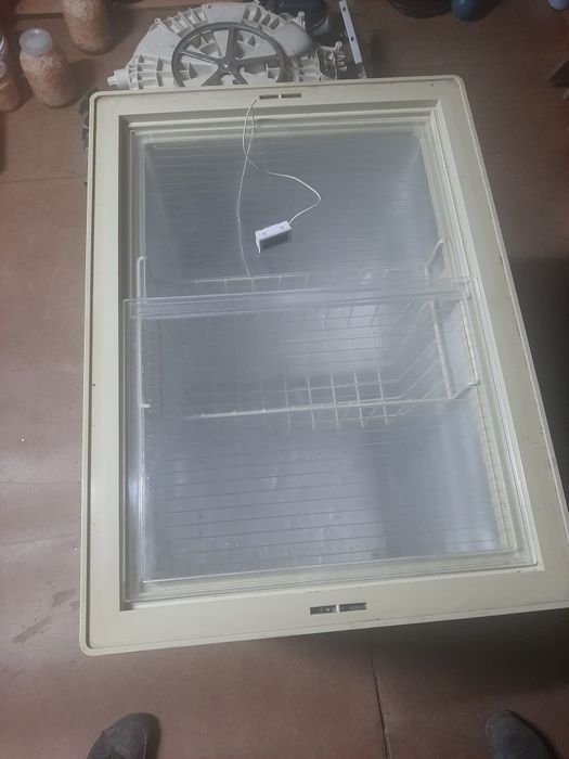 Продам морозильную камеру в рабочем состоянии