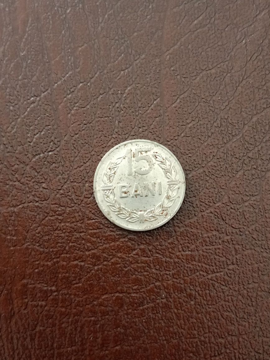 Vând moneda veche 15 bani din 1966