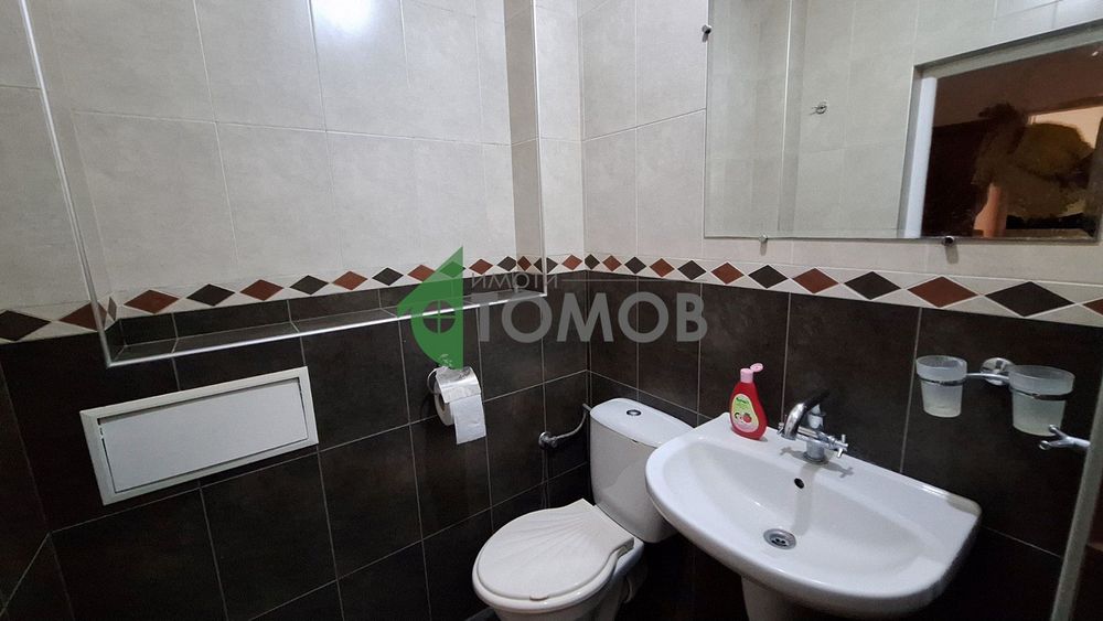 Двустаен апартамент под наем в кв. Три Чучура