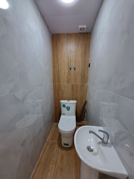 3 xonali katta kvartira sotiladi 4 xona qilingan