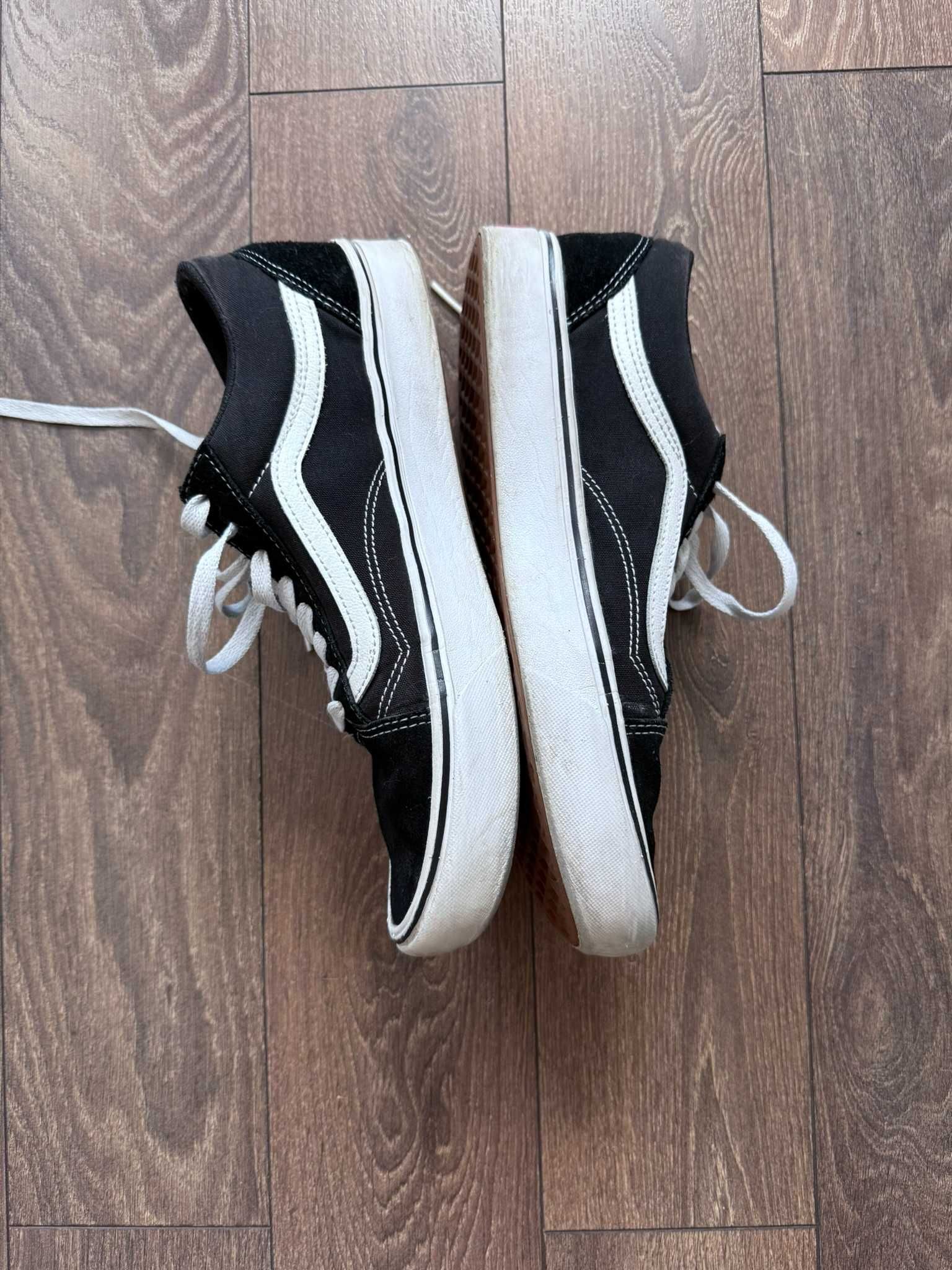 Оригинални Vans Old Skool 43 номер