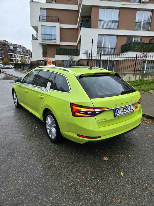 ТАКСИ  Skoda Superb Plug-in hybrid