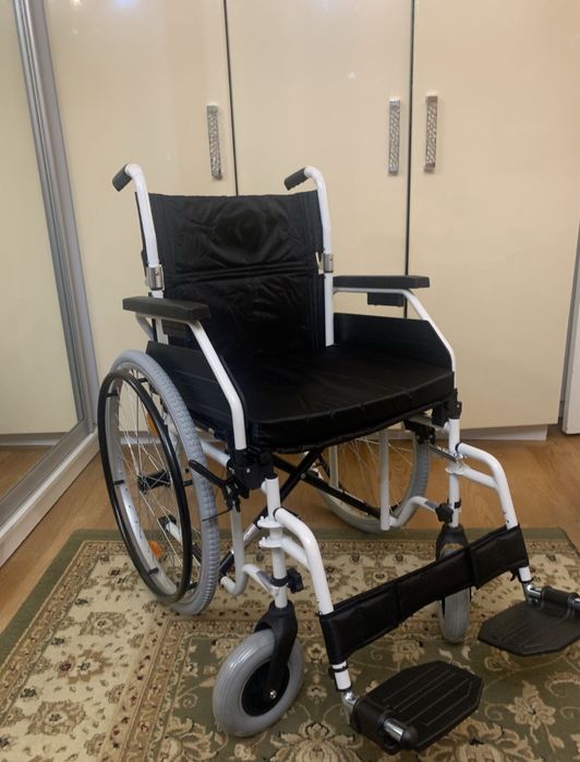 Кресло-коляска механическая для инвалидов Dos ORTOPEDIA Economy