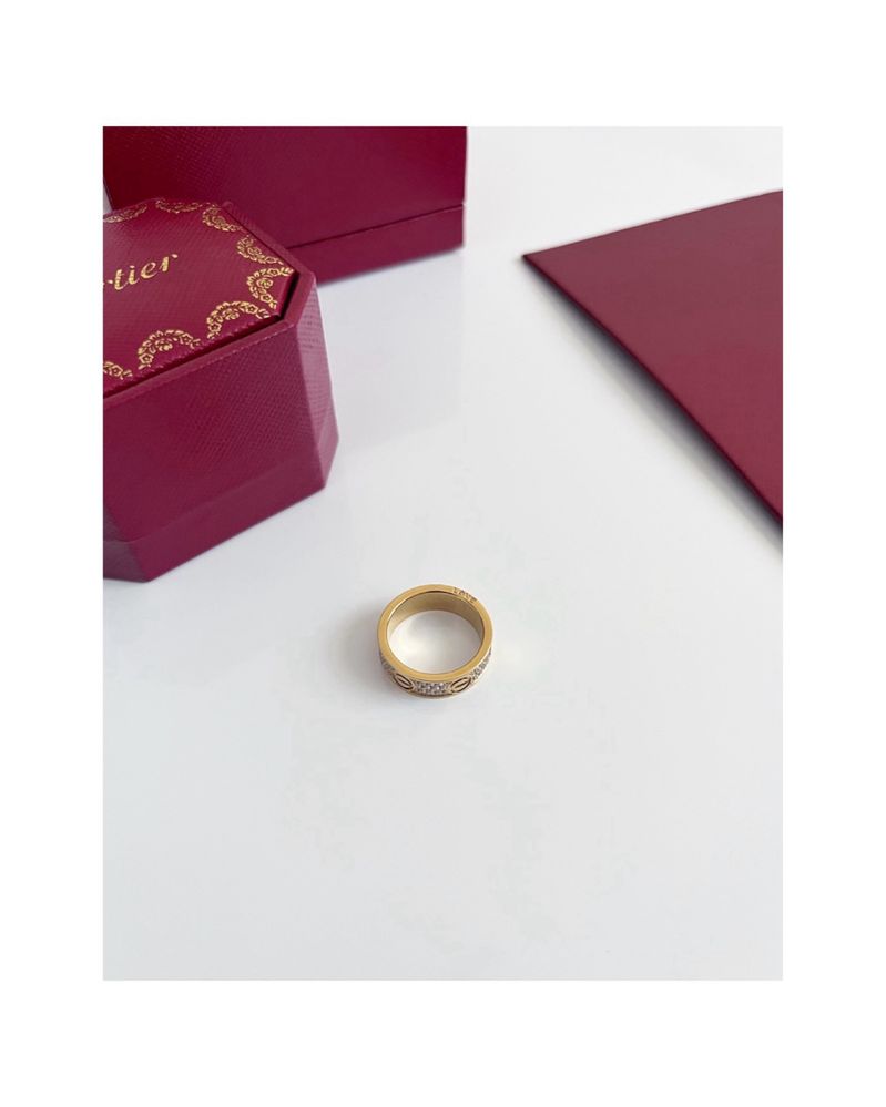 Cartier Love Diamonds Yellow Gold пръстен