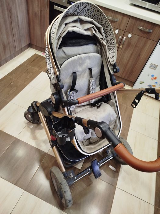 Комбинирана бебешка количка Мони + Столче за кола