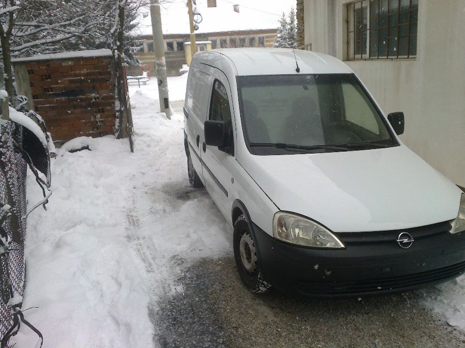 Opel Combo 1.3 16V CDTI на части