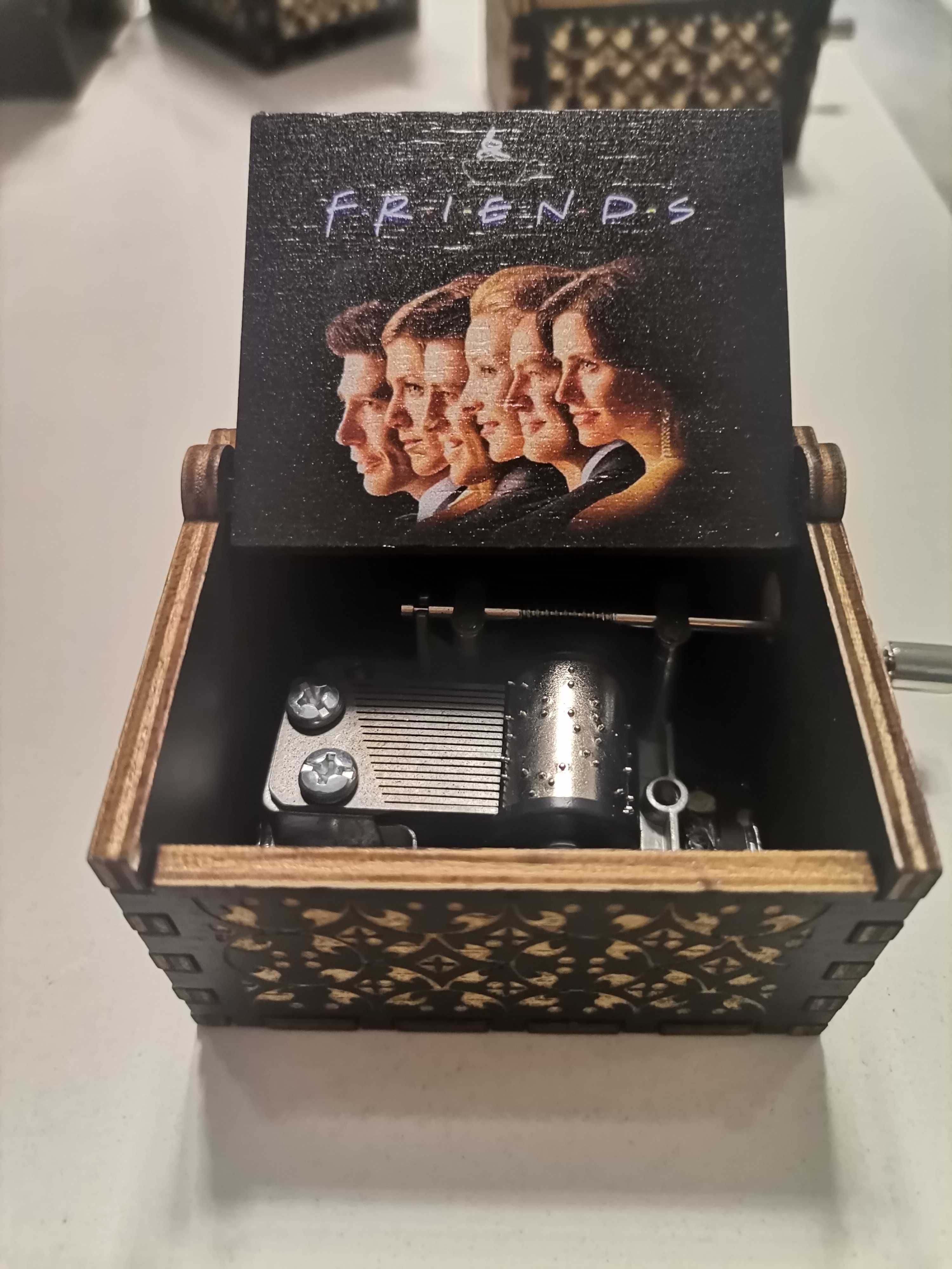Музикална кутия - Приятели
