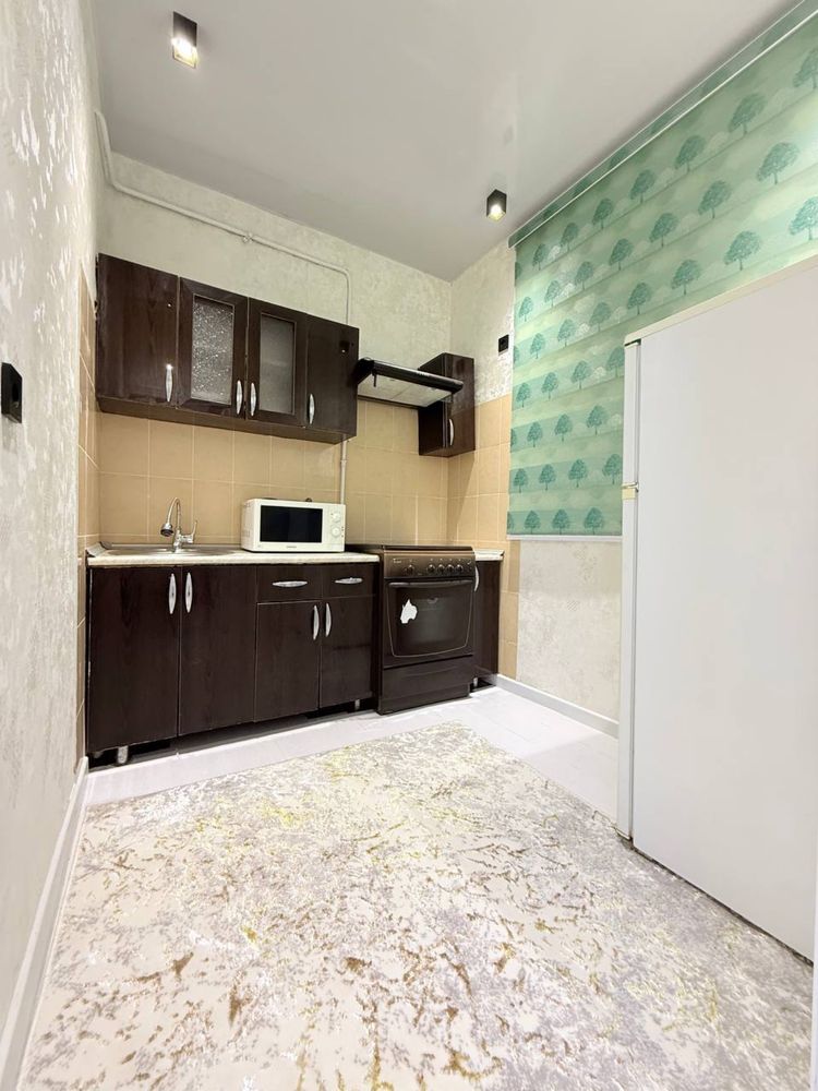 Чиланзар -2 кв 2/3/4. 48м2 Срочно Продам квартиру