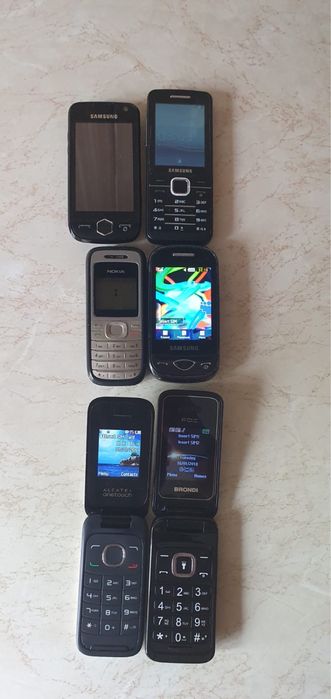 Samsung GT s5611 liber de rețea