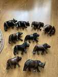 Figurine din lemn cu diverse animale