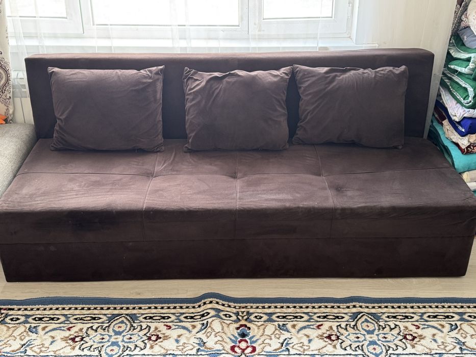 Продаётся диван!