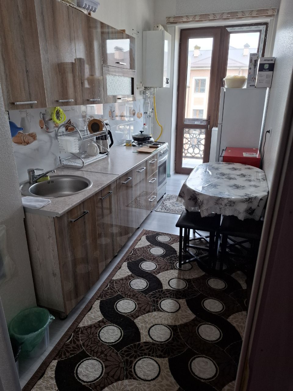 2 xonali uy ijaraga beriladi. Eshonguzar Bekbaraka cityda