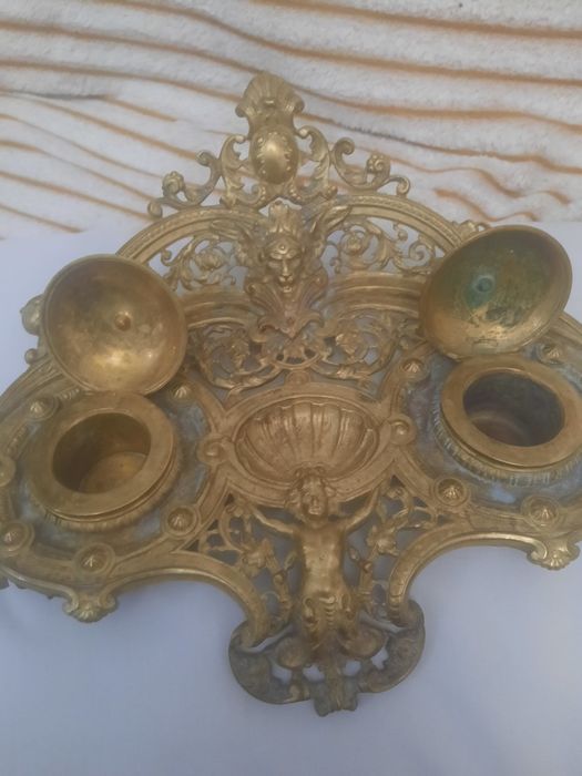 Calimara,suport pana din bronz necurățate, frumos gravata